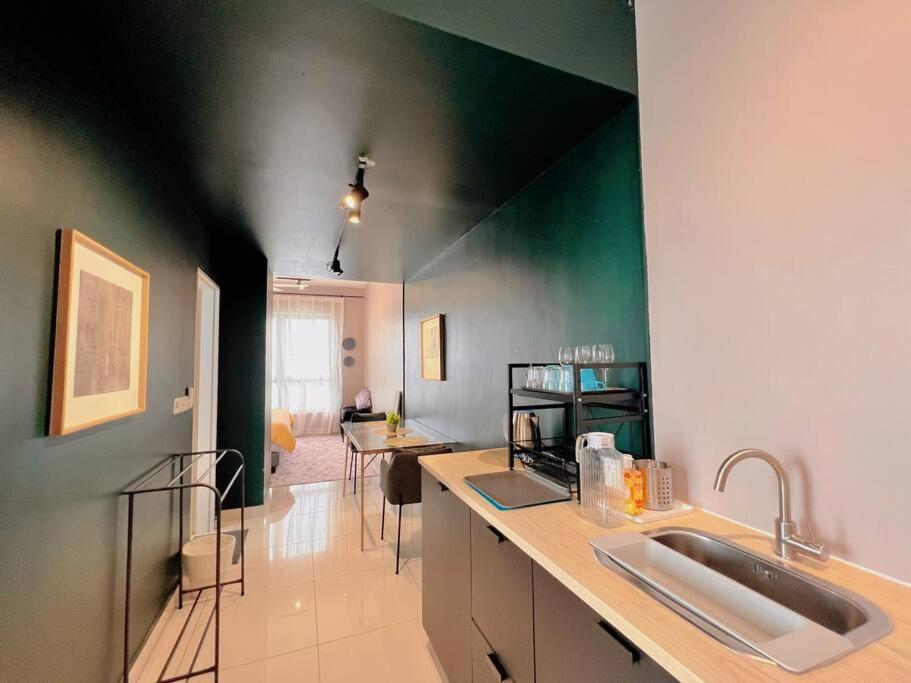 7 Pax Family Connecting Room D'Sara, Direct Link Mrt Kampung Selamat, Near Sungai Buloh & Thomson Hospital Shah Alam Exterior foto