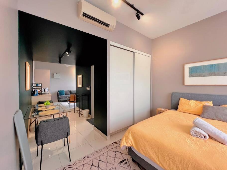 7 Pax Family Connecting Room D'Sara, Direct Link Mrt Kampung Selamat, Near Sungai Buloh & Thomson Hospital Shah Alam Exterior foto